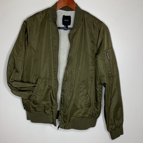 Forever 21 | Olive Green Satin Zip Up Bomber Coat | Pocket Jacket | Size Small - Picture 7 of 8